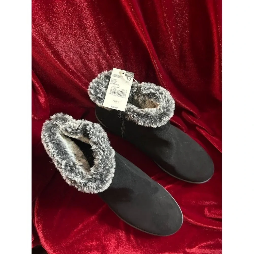 Basic Editions Size 10 Black Winter Short Boots with Grey Faux‎ Fur Trim